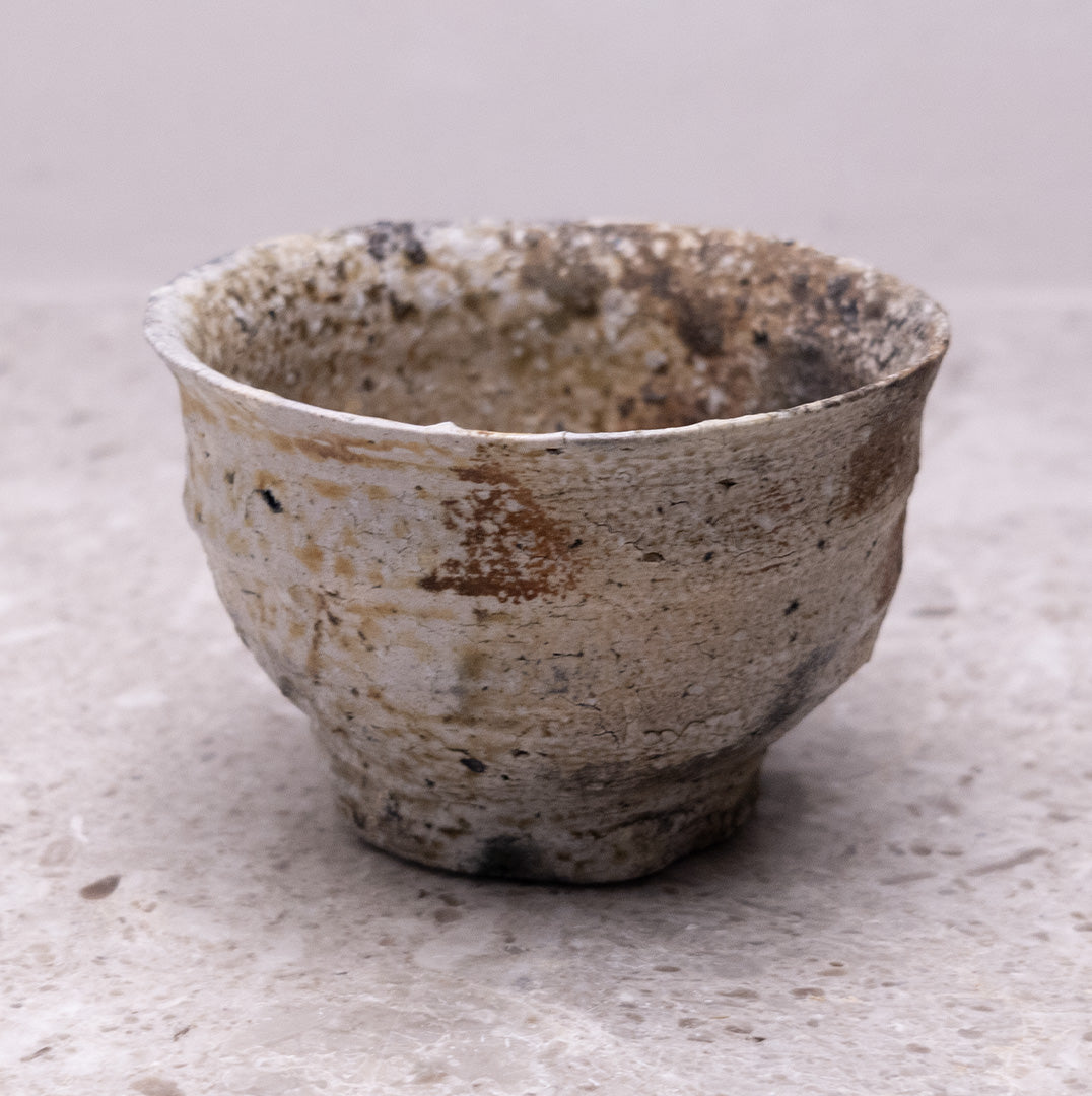 谷本貴　茶碗 谷本 貴 「 赤酒呑 」 酒器 旅茶碗 - レトロ ＆アート空間 「 古