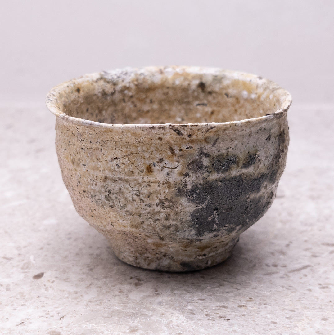 谷本貴 伊賀酒碗 2990 – TENSHUDO｜SAKE × SHUWAN GALLERY