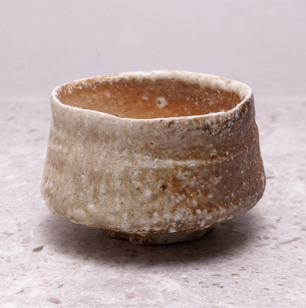 澤克典 信楽酒碗 3796 – TENSHUDO｜SAKE × SHUWAN GALLERY