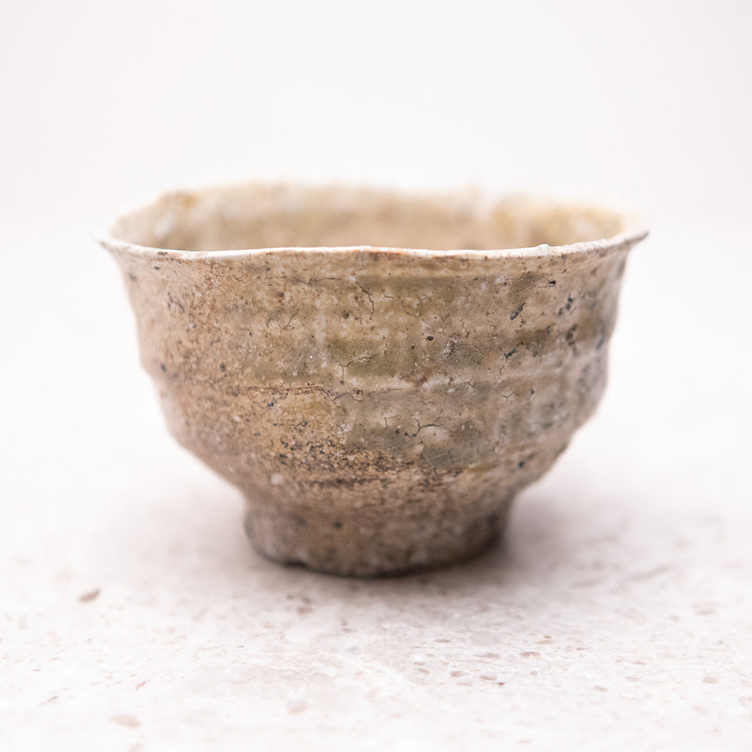 谷本貴 伊賀酒碗 927 – TENSHUDO｜SAKE × SHUWAN GALLERY