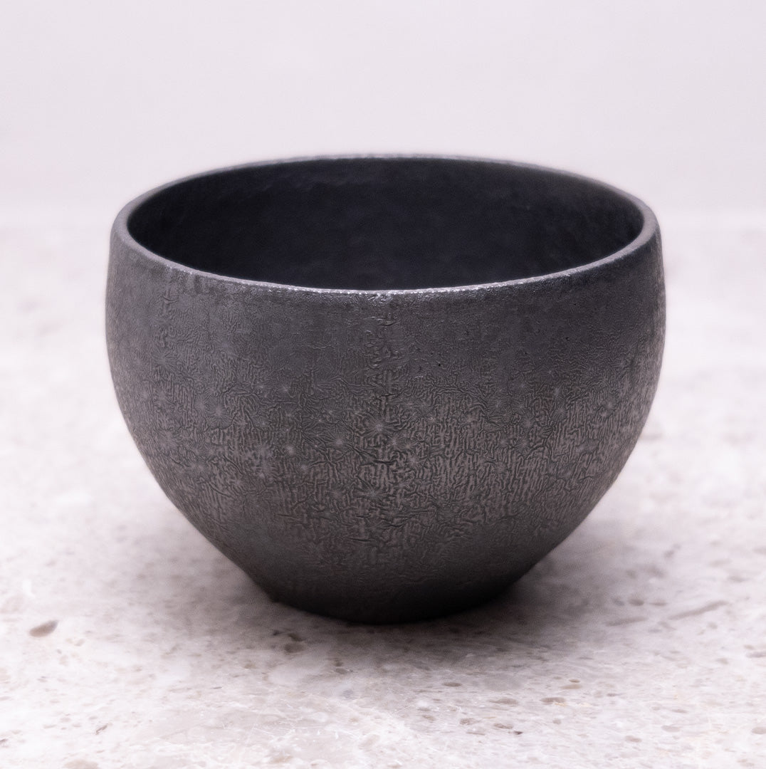 陶芸家　鈴木義宣　酒盃　MURO 鈴木 義宣 (@yoshinobu___suzuki) • Instagram photos and videos